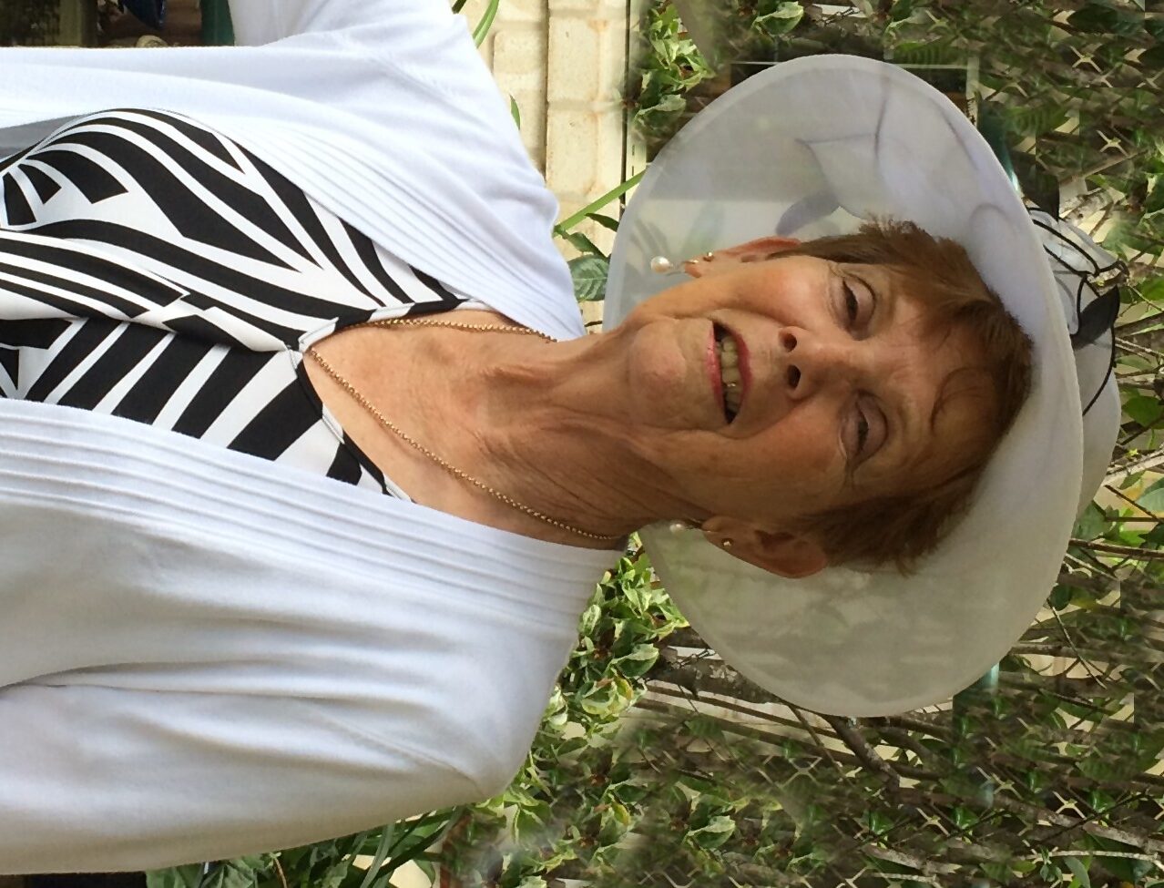 Woodhill EB 1.2.19 front cameo rotated